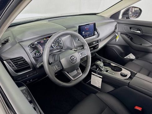 New 2026 Nissan Rogue Dark Armor AWD/4WD image 10