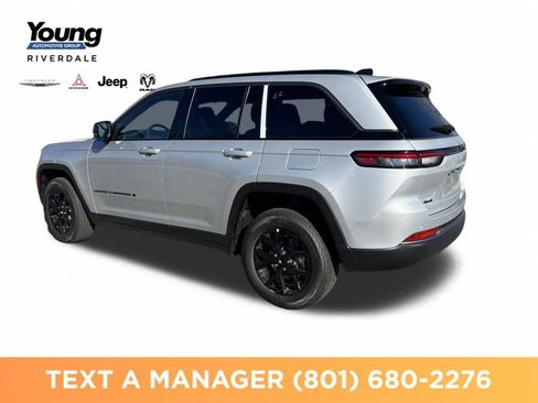 New 2026 Jeep Grand Cherokee Altitude AWD/4WD image 3