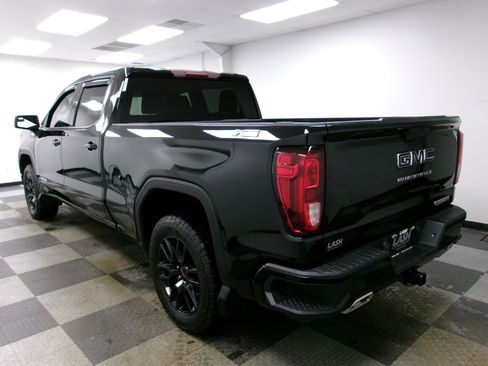 Used 2020 GMC Sierra 1500 Elevation w/ Elevation Value Package image 2