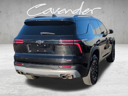 Used 2026 Chevrolet Traverse Z71 image 16