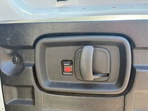 Used 2024 GMC Savana 2500 w/ Driver Convenience Package RWD image 10