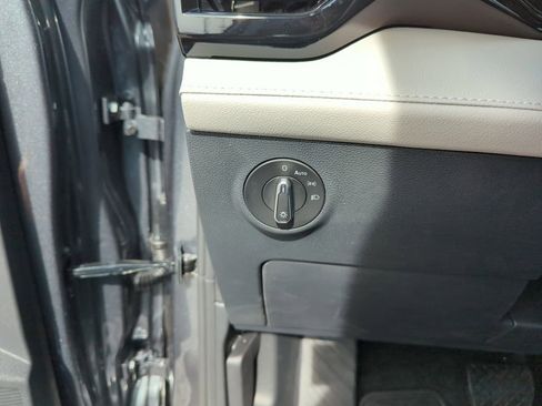 New 2026 Volkswagen Taos S image 20