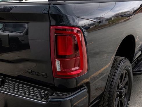New 2026 RAM 2500 Big Horn AWD/4WD image 36