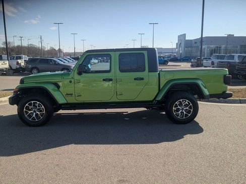 New 2026 Jeep Gladiator Sport image 2
