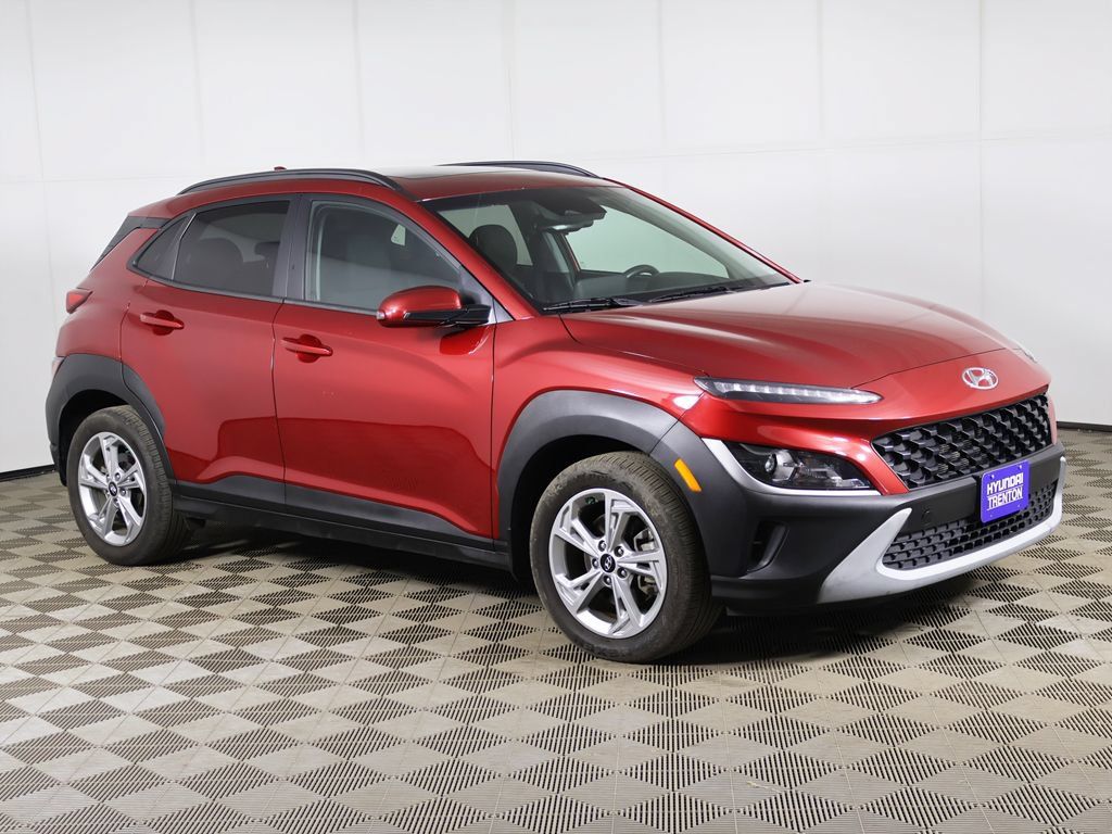 Certified 2023 Hyundai Kona SEL w/ Convenience Package AWD/4WD image 44