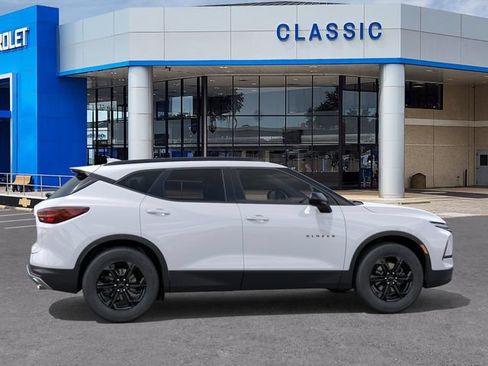 New 2026 Chevrolet Blazer LT w/ Convenience Package FWD image 5