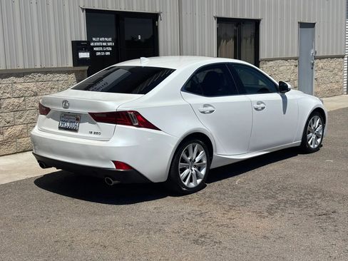 Used 2015 Lexus IS 250 RWD image 3