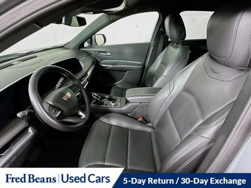 Used 2025 Cadillac XT4 Premium Luxury AWD/4WD image 28
