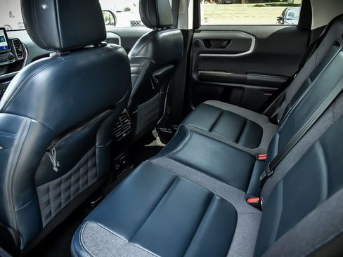 Used 2022 Ford Bronco Sport Outer Banks w/ Tech Package image 18