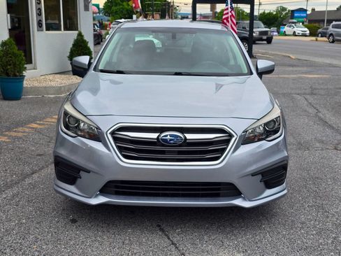 Used 2019 Subaru Legacy 2.5i Premium AWD/4WD image 2