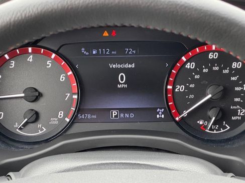 Used 2025 Nissan Frontier PRO-4X w/ Pro Convenience Package AWD/4WD image 12