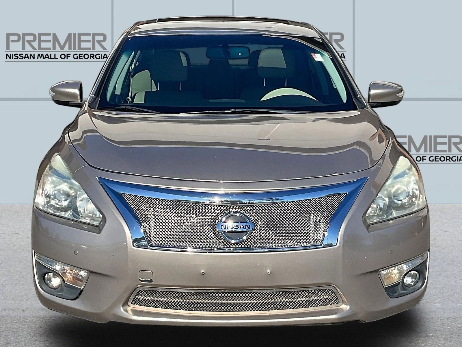 Used 2015 Nissan Altima 3.5 SL FWD image 2