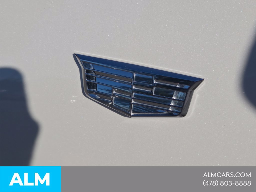 Used 2022 Cadillac XT6 Premium Luxury FWD image 4