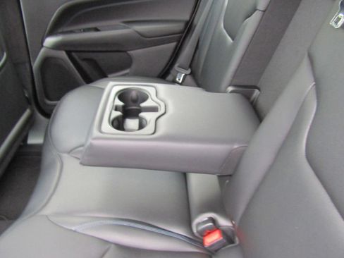 New 2026 Jeep Compass Limited AWD/4WD image 18
