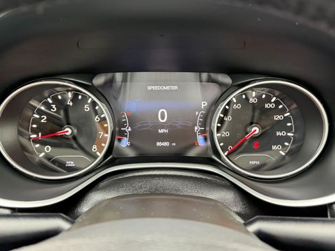 Used 2020 Jeep Compass Latitude image 18