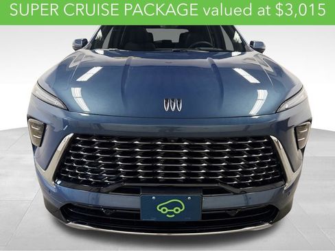 Used 2026 Buick Enclave Avenir w/ Super Cruise Package image 3