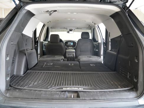 Used 2019 Chevrolet Traverse LT AWD/4WD image 40