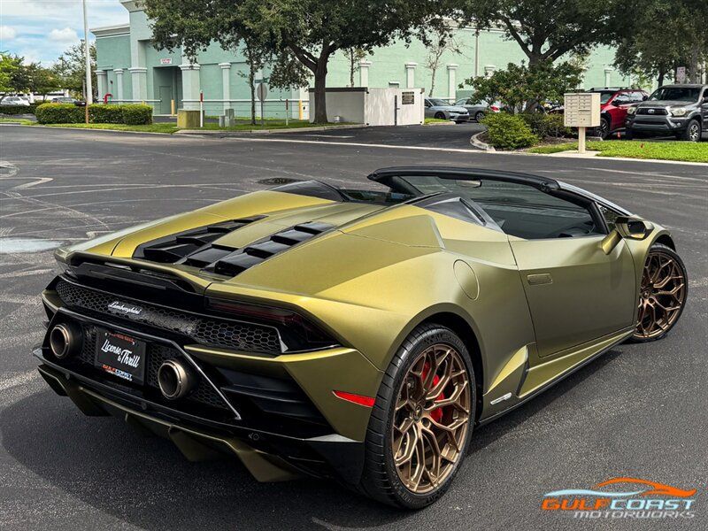 Used 2022 Lamborghini Huracan EVO RWD image 52