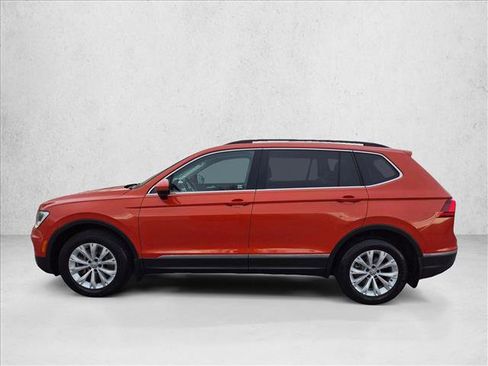Used 2018 Volkswagen Tiguan SE image 9