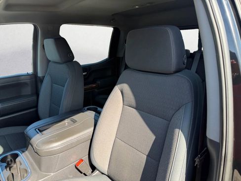 Used 2019 Chevrolet Silverado 1500 LT Trail Boss image 16