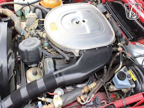 Used 1988 Mercedes-Benz 560 SL image 11