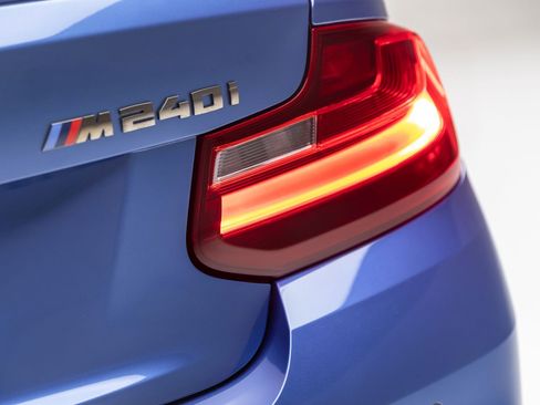 Used 2017 BMW M240i Coupe RWD image 32