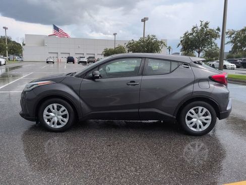 Certified 2020 Toyota C-HR LE FWD image 7