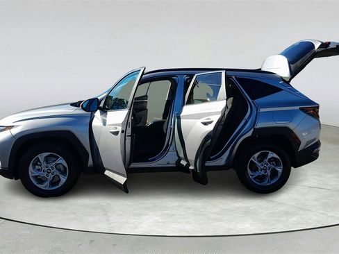 Used 2024 Hyundai Tucson SEL image 11