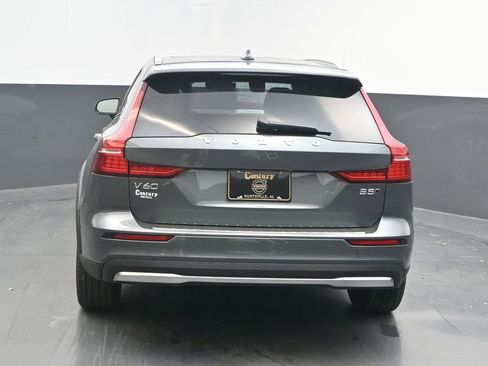 New 2026 Volvo V60 B5 Cross Country Ultra w/ Protection Package Premier AWD/4WD image 6