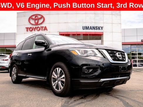 Used 2020 Nissan Pathfinder S AWD/4WD image 1