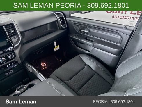 New 2026 RAM 1500 Express AWD/4WD image 21