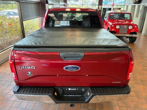 Used 2015 Ford F150 XLT RWD image 13