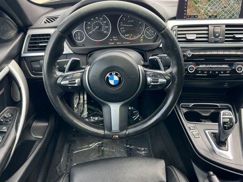 Used 2018 BMW 340i Sedan w/ Premium Package RWD image 16