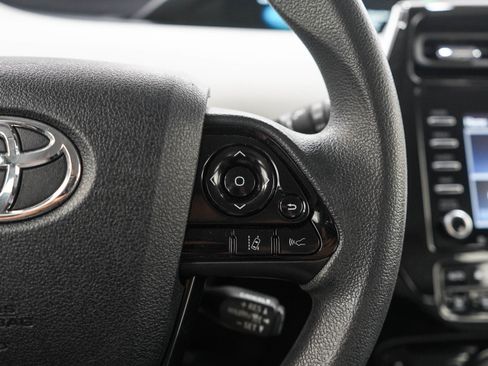 Used 2021 Toyota Prius LE FWD image 25