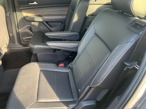 Used 2023 Volkswagen Atlas SEL R-Line AWD/4WD image 20