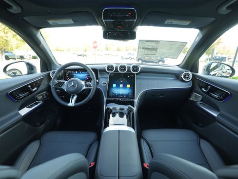 New 2026 Mercedes-Benz GLC 300 4MATIC image 18
