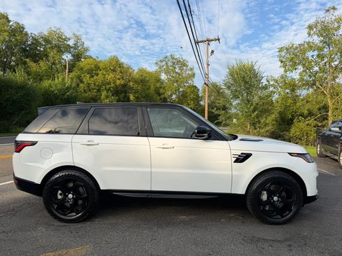 Used 2018 Land Rover Range Rover Sport HSE AWD/4WD image 7