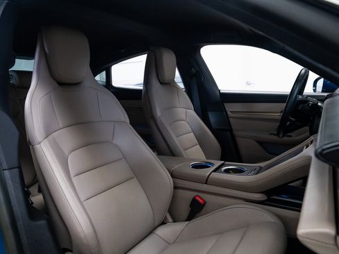 Used 2023 Porsche Taycan 4S image 24