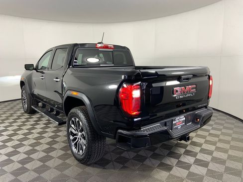 Used 2026 GMC Canyon Denali image 8