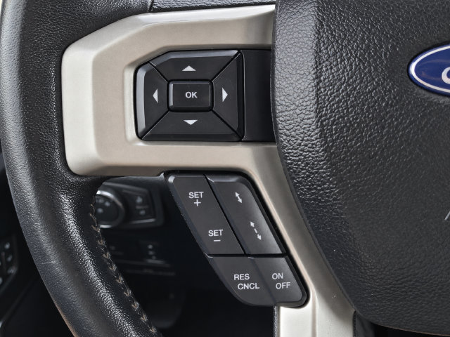 Used 2020 Ford F350 Lariat w/ Lariat Ultimate Package AWD/4WD image 27