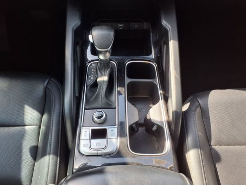Used 2021 Kia Telluride LX FWD image 36