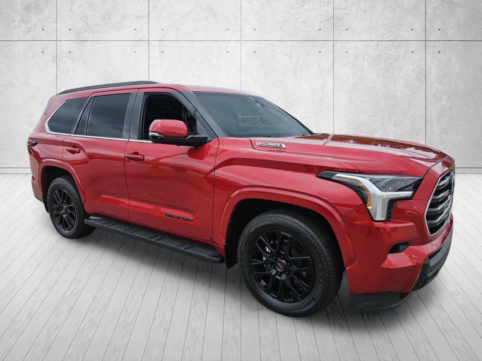 Used 2023 Toyota Sequoia SR5 w/ SR5 Premium Package AWD/4WD image 1