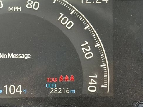 Used 2025 Toyota RAV4 LE AWD/4WD image 13