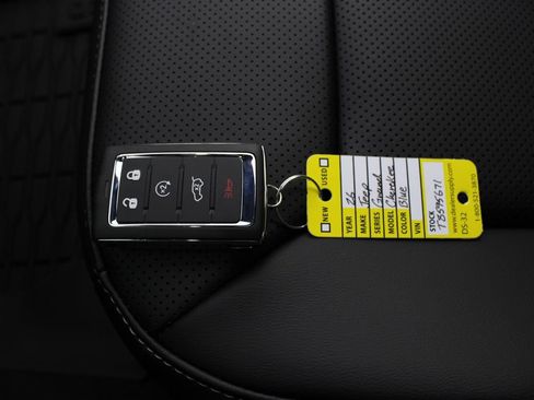 New 2026 Jeep Grand Cherokee Limited w/ Luxury Tech Group II AWD/4WD image 8