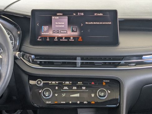 Used 2025 INFINITI QX60 Pure image 29