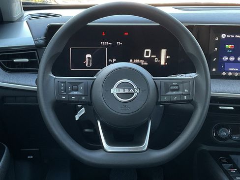 New 2026 Nissan Kicks SV image 19