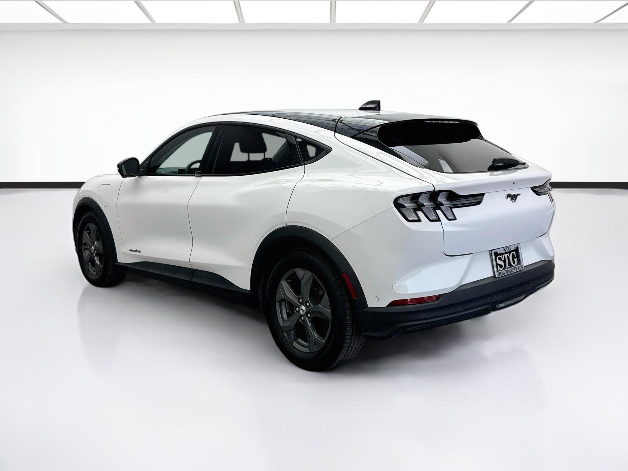Used 2023 Ford Mustang Mach-E Select AWD/4WD image 6