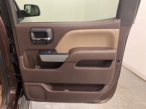 Used 2016 Chevrolet Silverado 1500 LTZ Z71 w/ LTZ Plus Package image 26