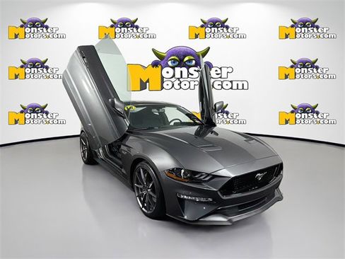 Used 2018 Ford Mustang GT image 9