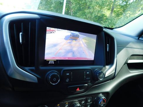 Used 2021 GMC Terrain SLT FWD image 10